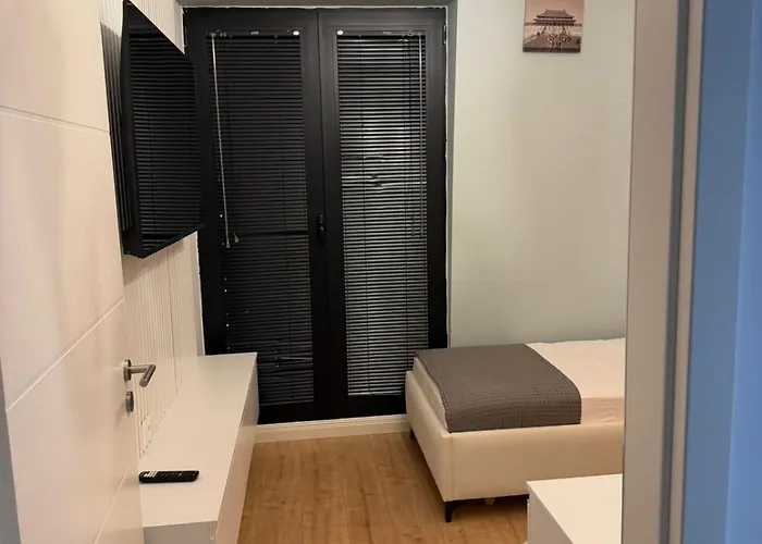 Апартаменты Albania Haven Center Of